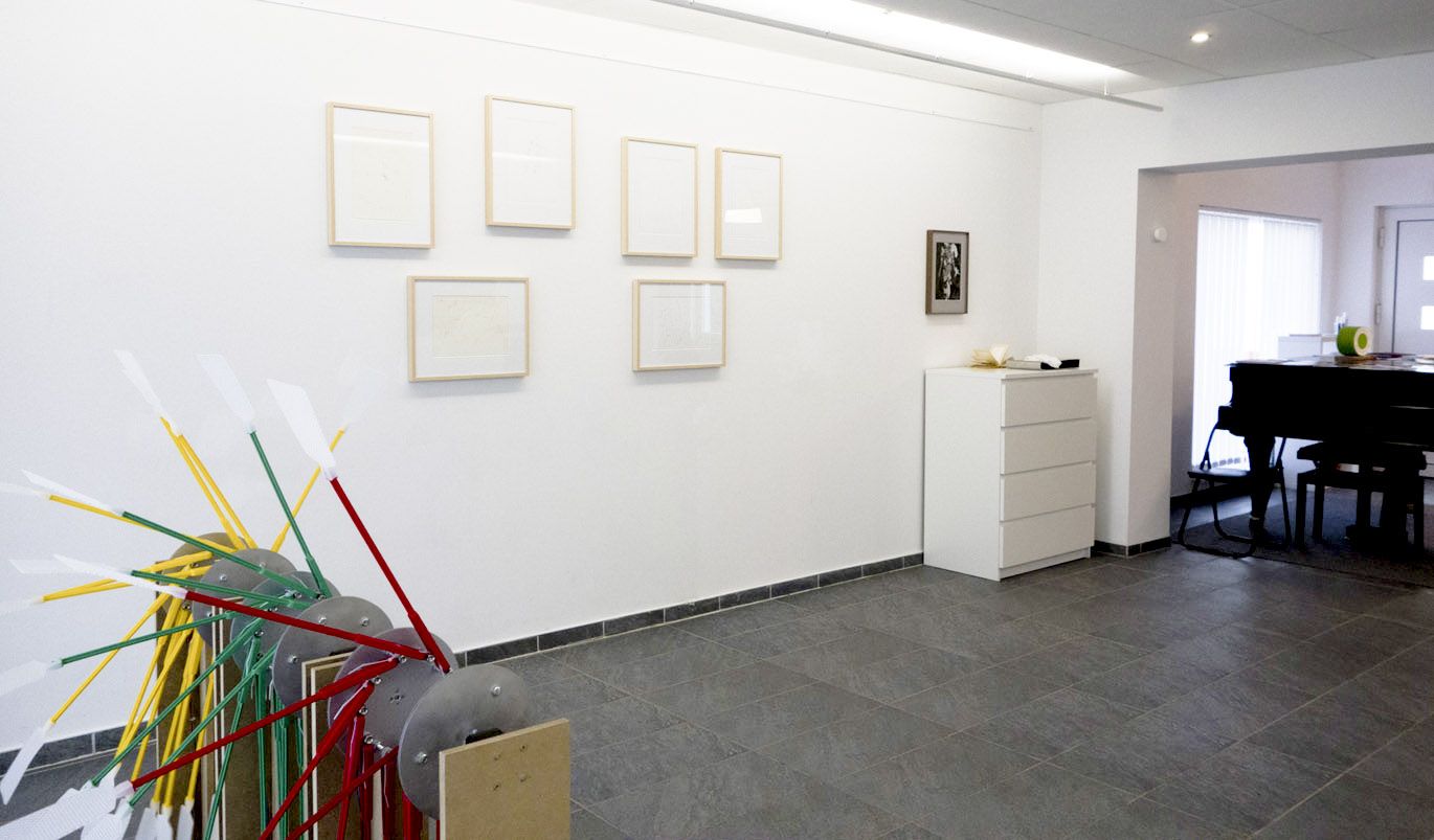 Foto von Zeichnung „Ohne Titel“ von Jürgen Röhrig in der Austellung WEG, Kulturwerkstatt Kircheib, 2022.