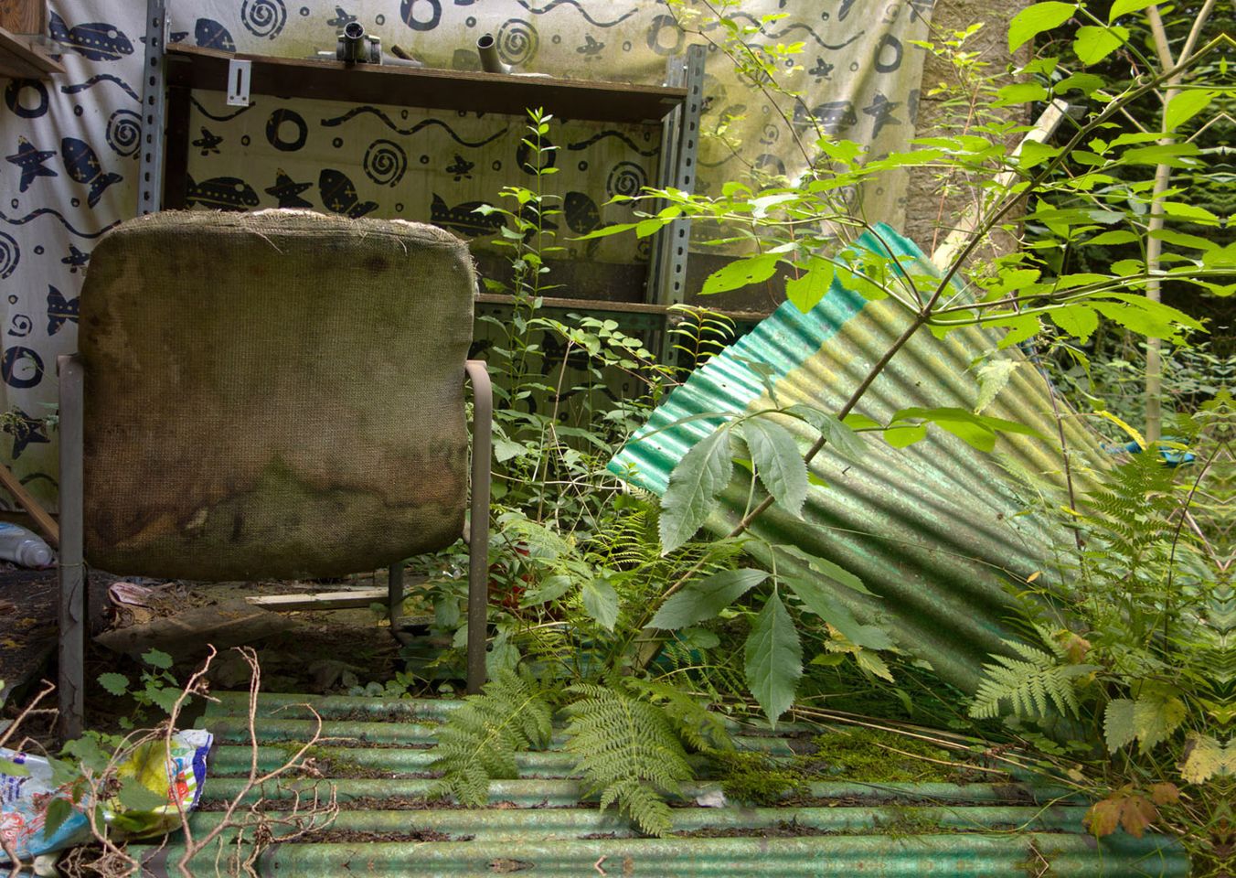 Foto „Ohne Titel“ von Sonja Karle in der Ausstellung WEG, Kulturwerkstatt Kircheib, 2022. Foto „Ohne Titel“ von Sonja Karle in der Ausstellung WEG, Kulturwerkstatt Kircheib, 2022.